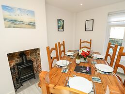 1 Star Cottages