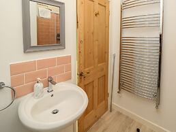 1 Star Cottages