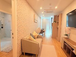 NAKA-RAJ Escape Hotel