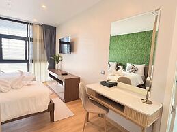NAKA-RAJ Escape Hotel
