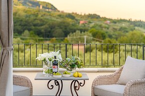 Villa Asti in Segromigno in Monte