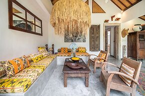 Katak Villa by Villa Finder