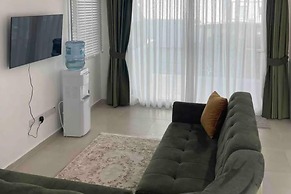 1 Bed Villa Sleeps 2 - Pool, Parking, Wifi