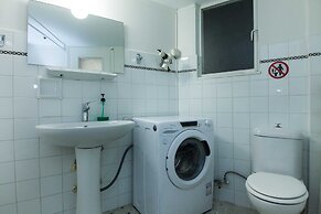 Koukaki Vintage Look 2BR Apt w Balcony