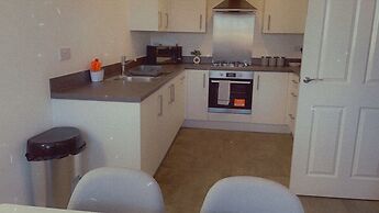 Impeccable 3-bed House in Northampton