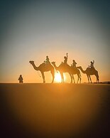 Desert Domes Camp
