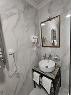 Delin Hotel