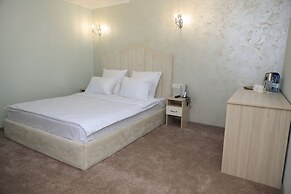 Delin Hotel