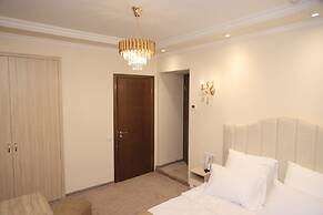 Delin Hotel