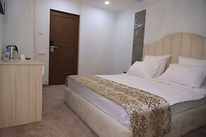 Delin Hotel