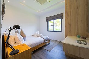 Modern 3 Bedroom Private Pool Villa -ML7