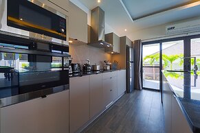 Modern 3 Bedroom Private Pool Villa -ML7
