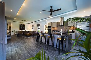 Modern 3 Bedroom Private Pool Villa -ML7