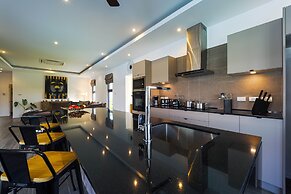 Modern 3 Bedroom Private Pool Villa -ML7