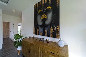 Modern 3 Bedroom Private Pool Villa -ML7
