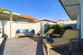 Modern 3 Bedroom Private Pool Villa -ML7