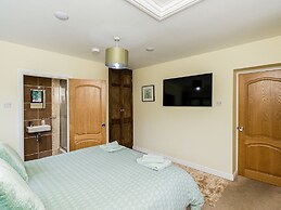 Brookway Lodge