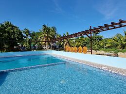 Yemaya de Laiya powered by Cocotel