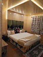 Hotel Pahalgam View