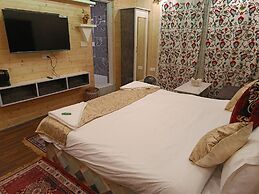 Hotel Pahalgam View