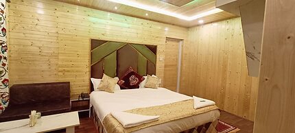 Hotel Pahalgam View