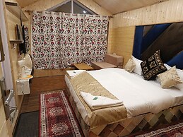 Hotel Pahalgam View