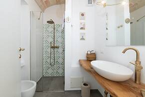 Stunning Villa Surrounded by Olive Trees - Beahost