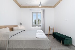 Stunning Villa Surrounded by Olive Trees - Beahost