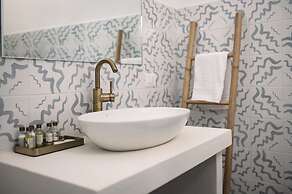 Stunning Villa Surrounded by Olive Trees - Beahost