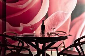 Lady Rose One in Naples