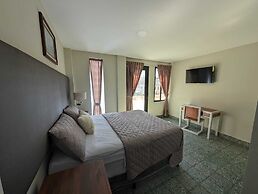 Hotel Abrego