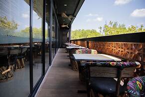 Akuazul Resorts Adults Only