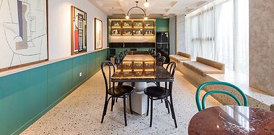 Scarletz Suites by Travelet Experience