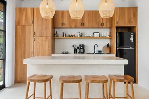 Alicante Villa by Betterplace