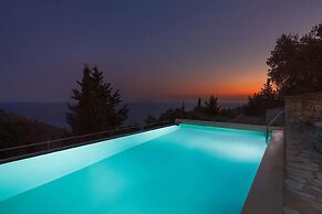 Villa Bougainvillea in Paxi