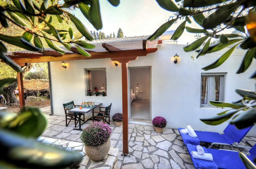 Stefanos Cottage in Paxi
