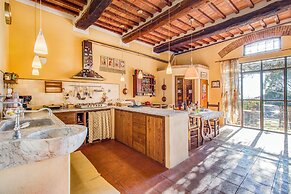 Tuscan Home Panoramic Hills Private Terrace