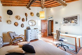 Tuscan Home Panoramic Hills Private Terrace