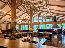 WHITE HOTEL GRAND HAKUBA