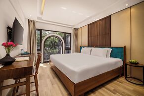 Brilliant Majestic Hotel