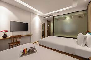 Brilliant Majestic Hotel