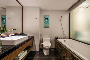 Brilliant Majestic Hotel