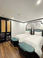 Aquarius Premium Hotel