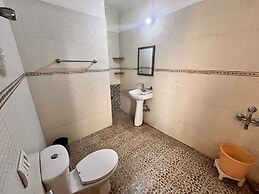 HOTEL GRACIOUS