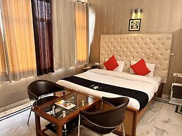 HOTEL GRACIOUS