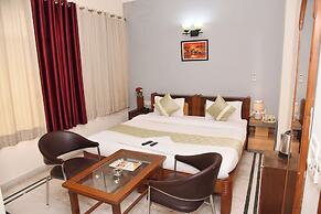 HOTEL GRACIOUS