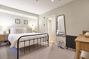 Noble Goose Rooms