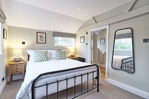 Noble Goose Rooms