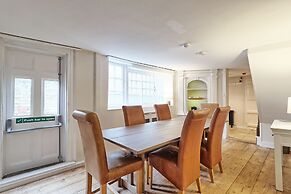 Noble Goose Rooms