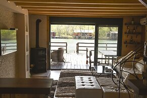 Genti House Ada Bojana